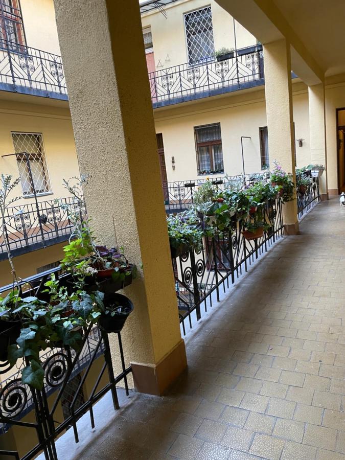 Flower Apartment بودابست المظهر الخارجي الصورة