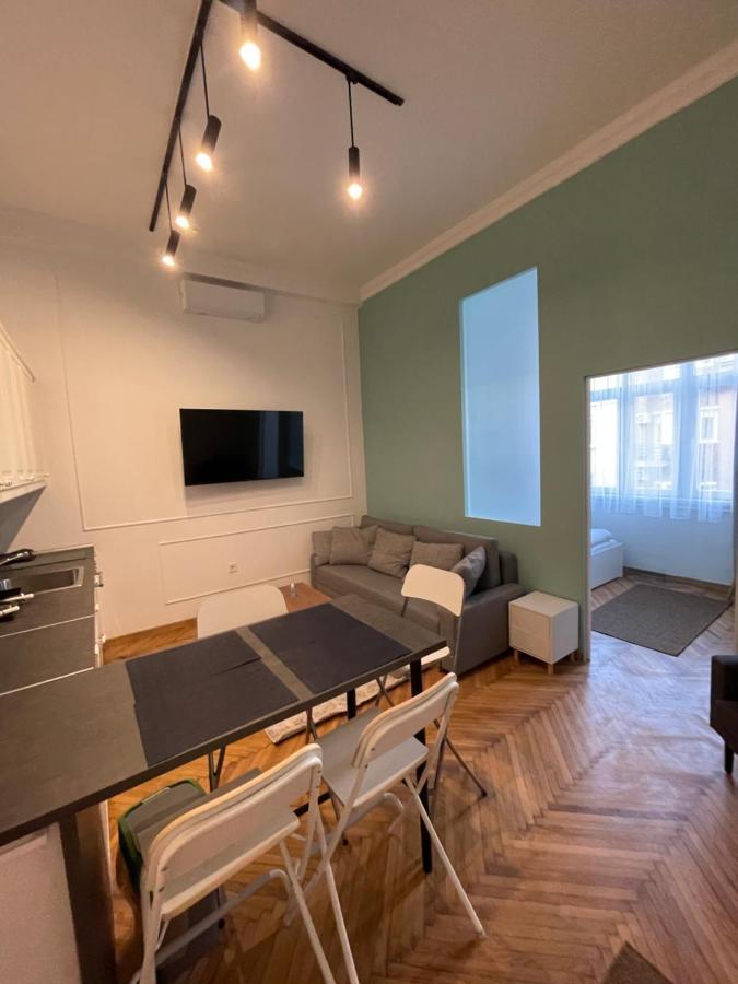Flower Apartment بودابست المظهر الخارجي الصورة