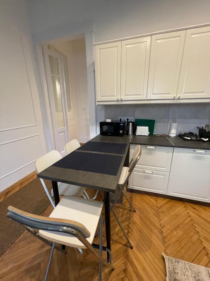 Flower Apartment بودابست المظهر الخارجي الصورة