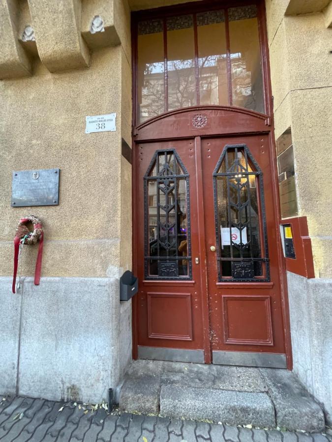 Flower Apartment بودابست المظهر الخارجي الصورة